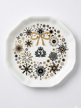 Wedgwood x Cunard 2017 Christmas Celebration Bone China Dish - Boxed